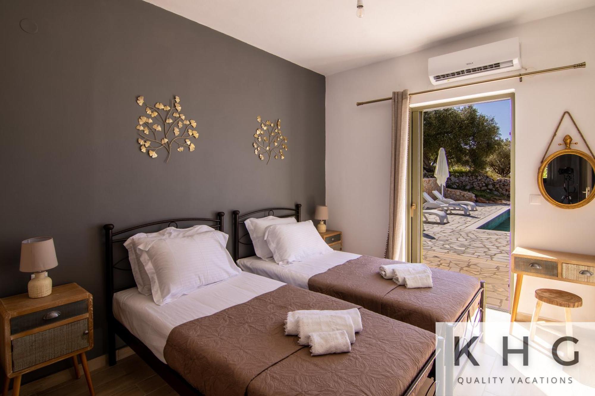 Skoumas Villa Surrounded By Olive Trees! Vlachata Esterno foto